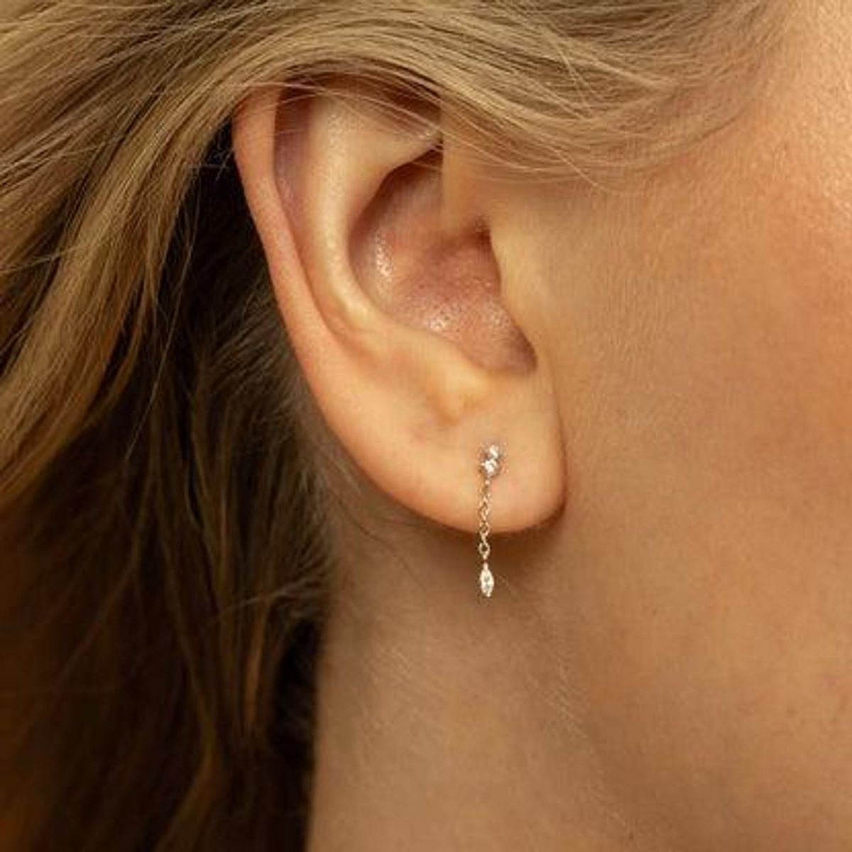 Rain øredobber i sølv med zirkonia