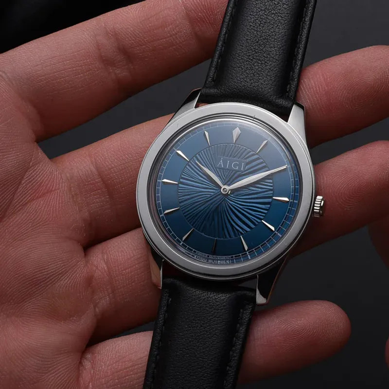 ÀIGI Nordlys 38mm - sort skinn